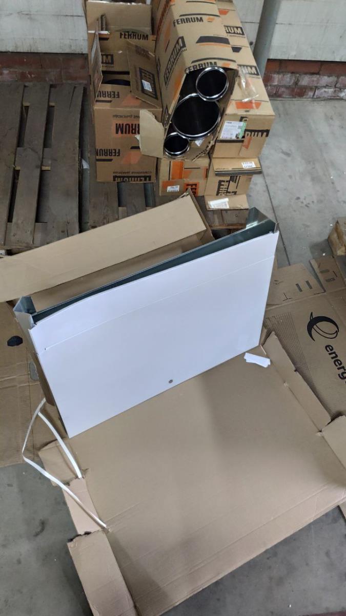 Шкаф коллекторный VALTEC ШРВ4 (670-760/894/125-195) (VTc.540.0.04)(повреждение корпуса/упаковки)