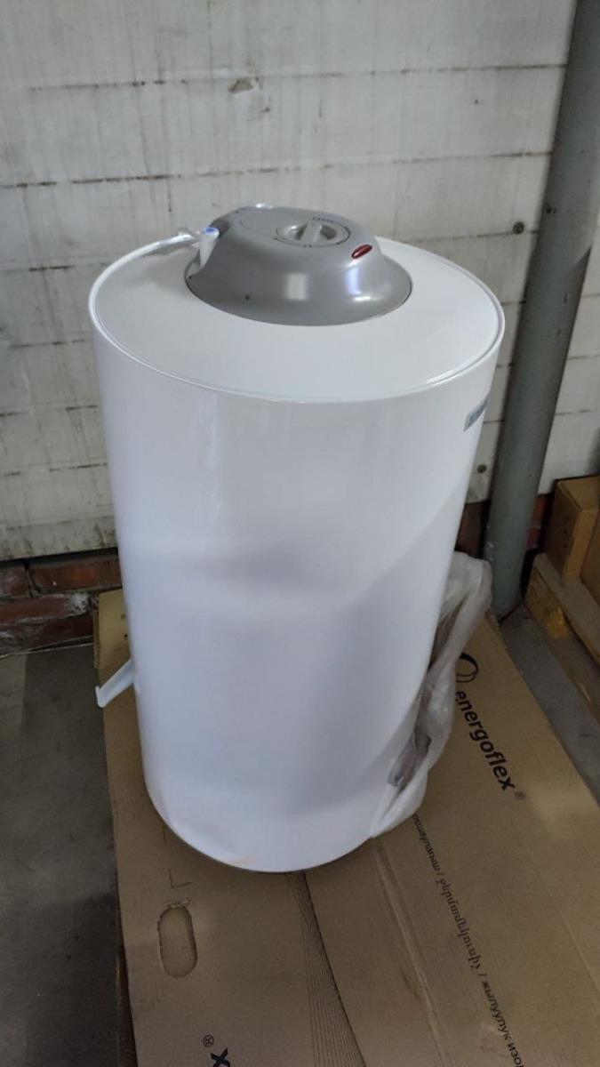 Водонагреватель "SUPERLUX" NTS 100 (SU) (3700367)(повреждение корпуса/упаковки)