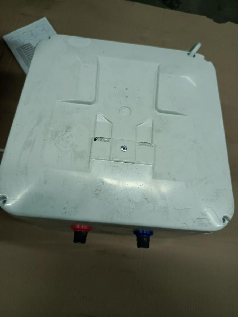 Водонагреватель "SUPERLUX"  под 10 U RU (3626287) **(Повреждение корпуса)