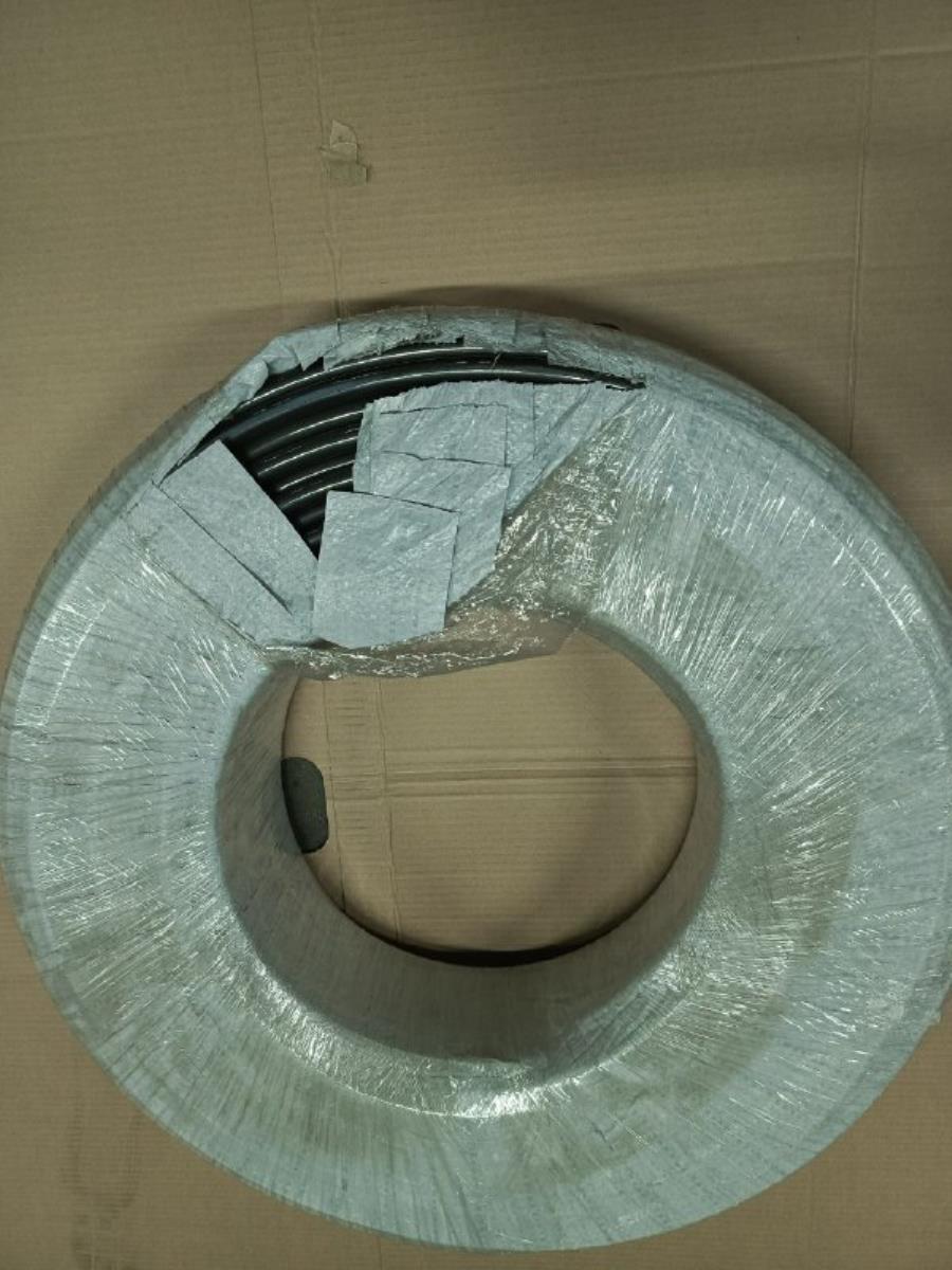 Труба PRADEX PE-Xa EVOH 16х2,2 бухта 200м. (СЕРАЯ) T116 (ст. арт. PR610216 EV) (Повреждение корпуса)